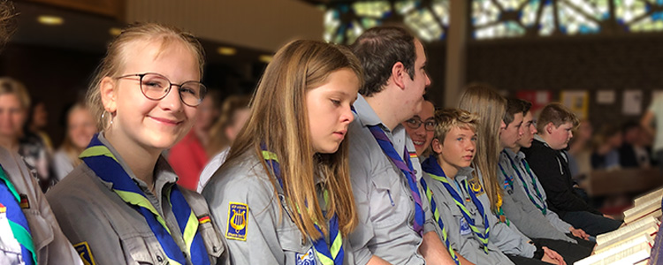 Pfadfinder im Gottesdienst