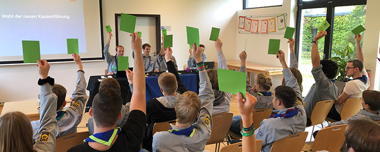 Pfadfinder im Gottesdienst